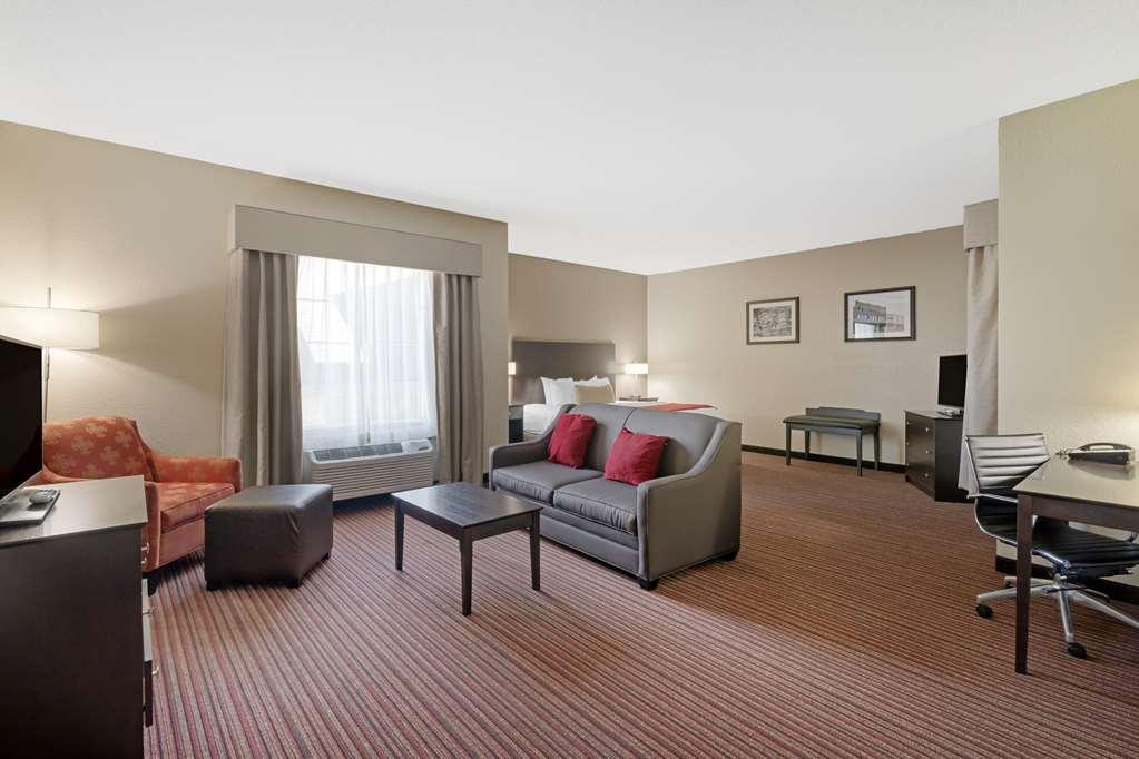 Best Western Plus Bradbury Inn And Suites Waycross Habitación foto